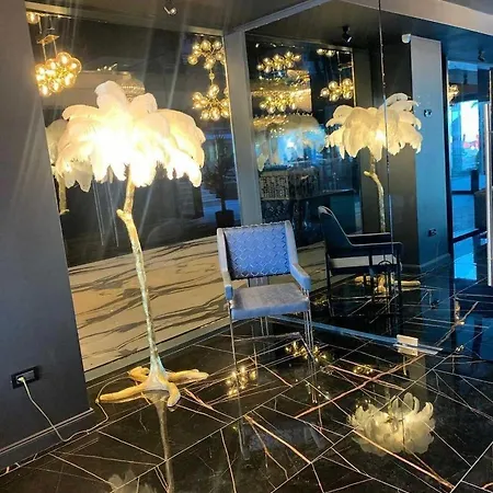 Mw Admiral Apartment